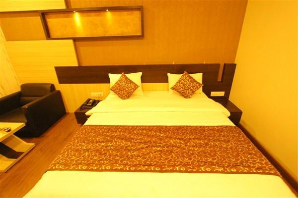 Hotel Princess Ankleshwar Exterior photo