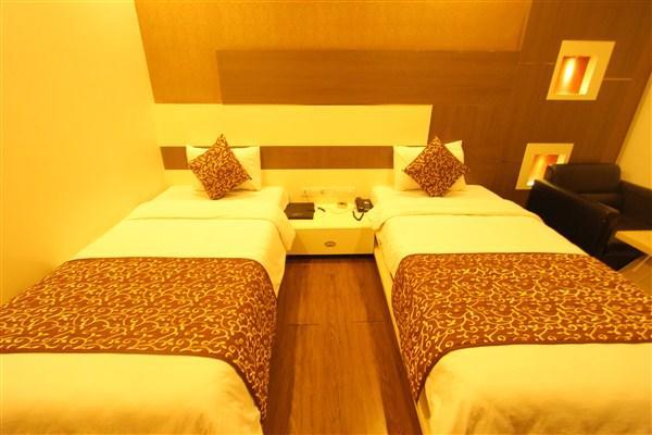Hotel Princess Ankleshwar Exterior photo