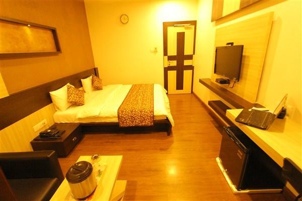 Hotel Princess Ankleshwar Exterior photo
