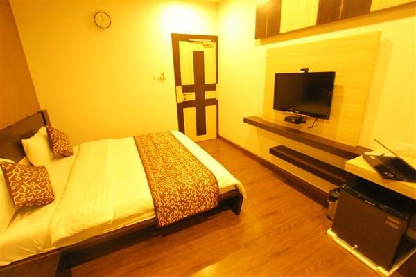 Hotel Princess Ankleshwar Exterior photo