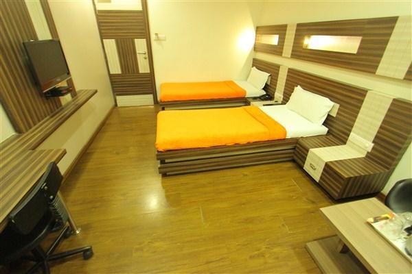 Hotel Princess Ankleshwar Exterior photo